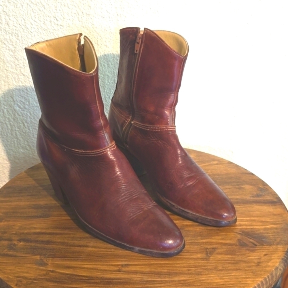Regal |Womens Brown Western Supple Leather Side Zip Booties Boots Neutral Sz.9